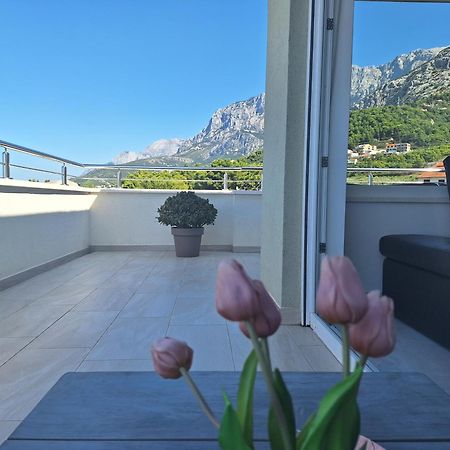 Apartment Anny De Luxe With Sea View Makarska Luaran gambar