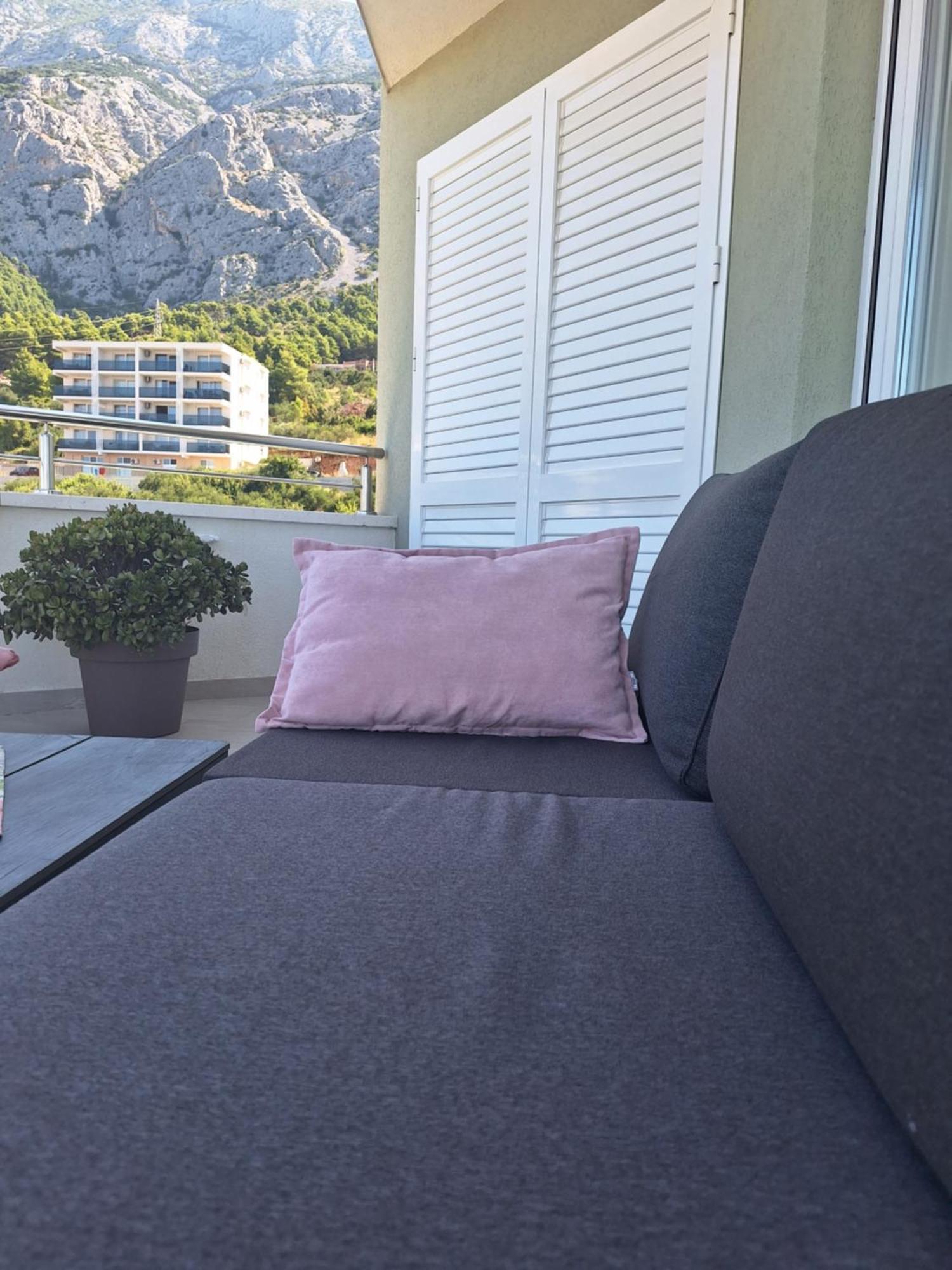 Apartment Anny De Luxe With Sea View Makarska Luaran gambar